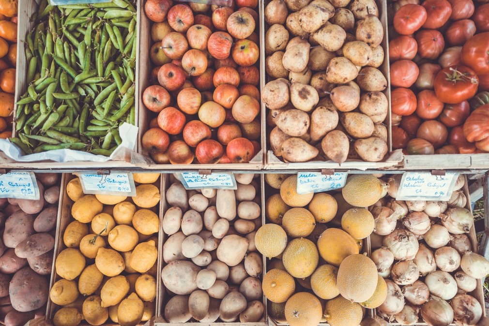 Marché traditionnel du dimanche matin