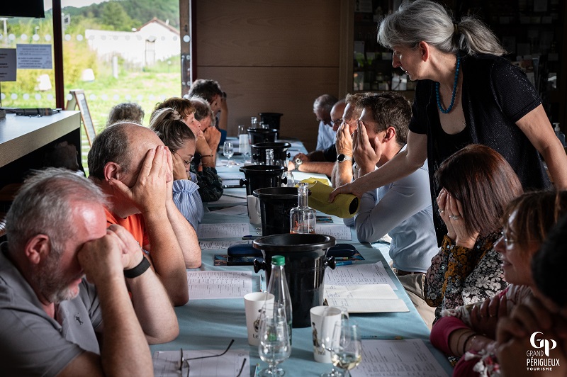 Atelier oenologie "Bergerac rouge VS Côtes du  ...