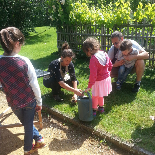 Visite-atelier « Les Jeunes Pousses » à Eyrign ...