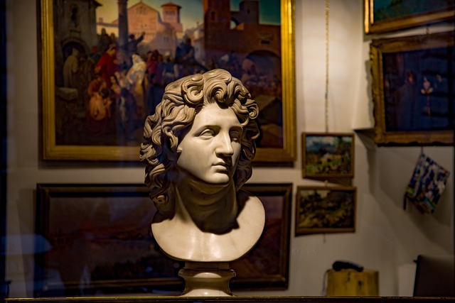 Salon des Antiquaires