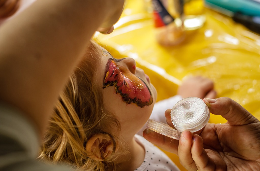 Bergerac fête Noël | Séance de maquillage avec ...