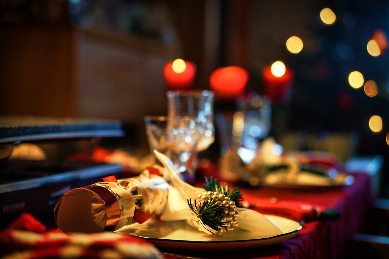 Dîner de fête au Moulin du Porteil à Campagne