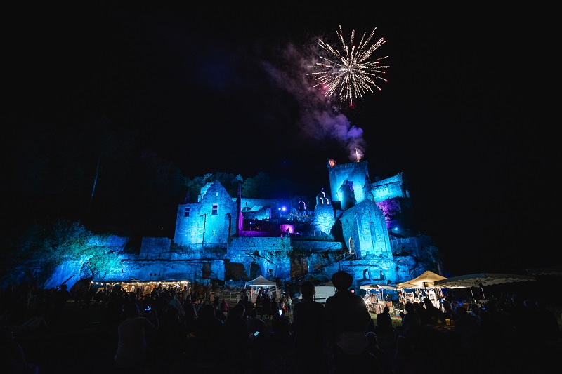 Soirée conte et feu au Château de Commarque