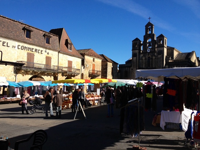 Marché de Villefranche du Périgord