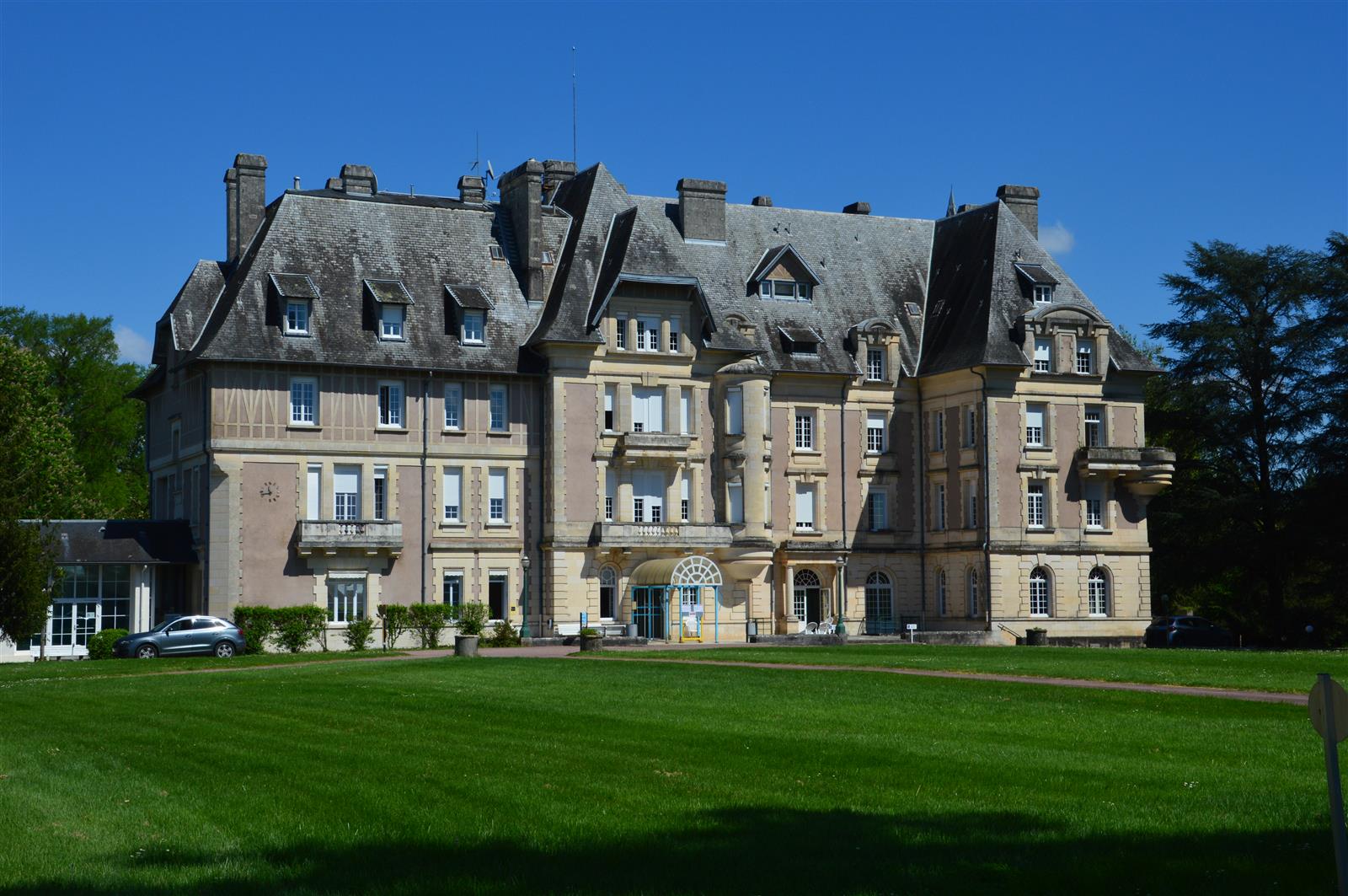 Exposition photo retraçant les 100 ans du Château